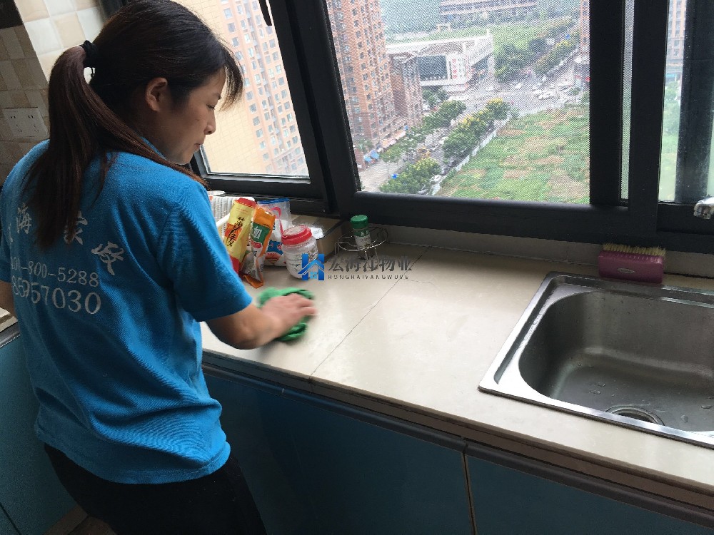 家庭保潔如何來規(guī)范？