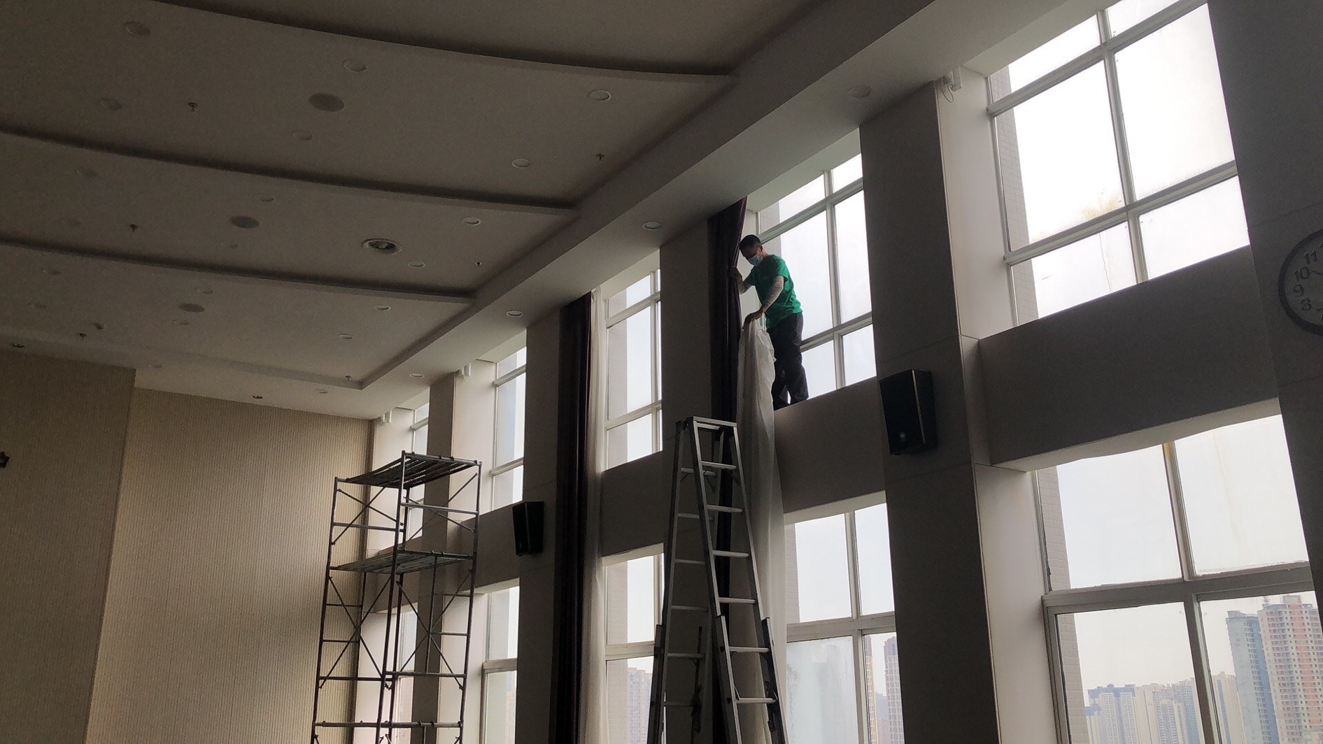 窗簾布還要拆拆洗一洗？